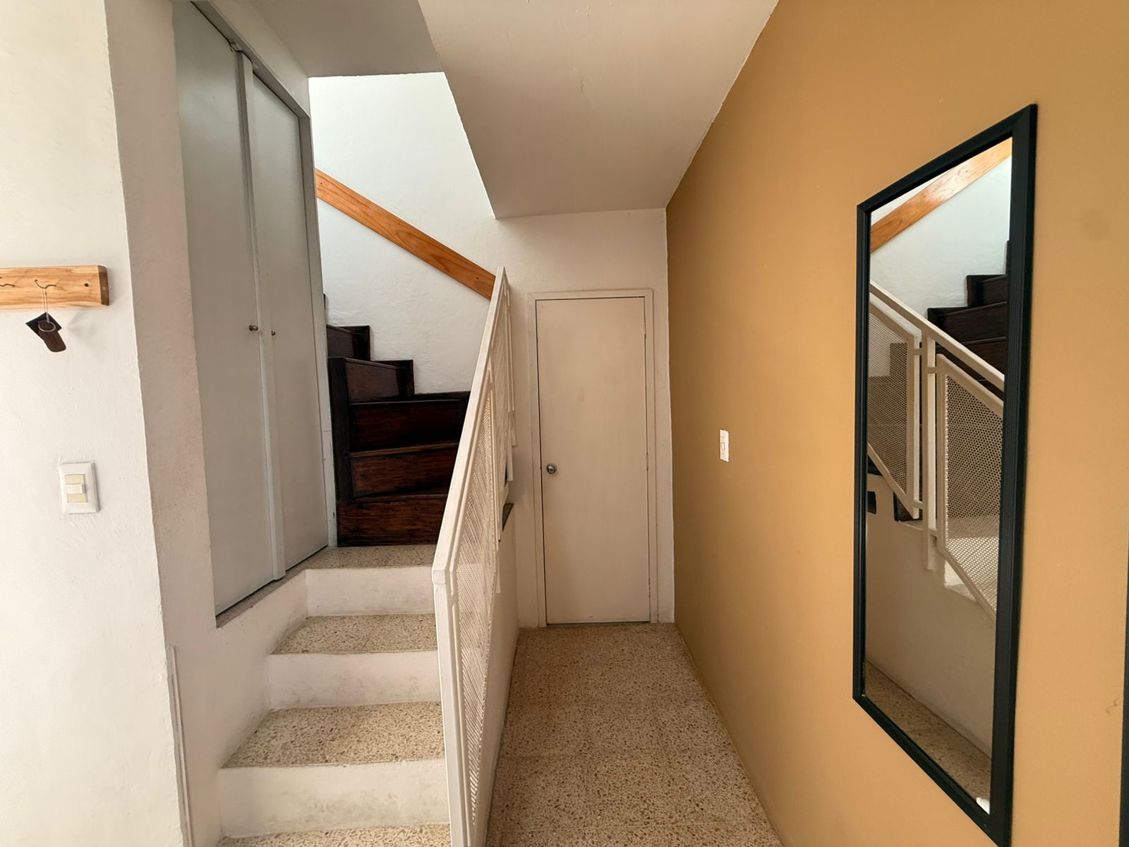 FURNISHED HOUSE IN GATED COMMUNITY NEAR COL. REFORMA OAXACA